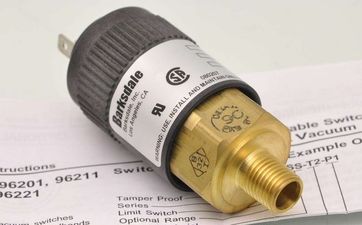 Barksdale CP28-020E壓力繼電器 優惠進行中